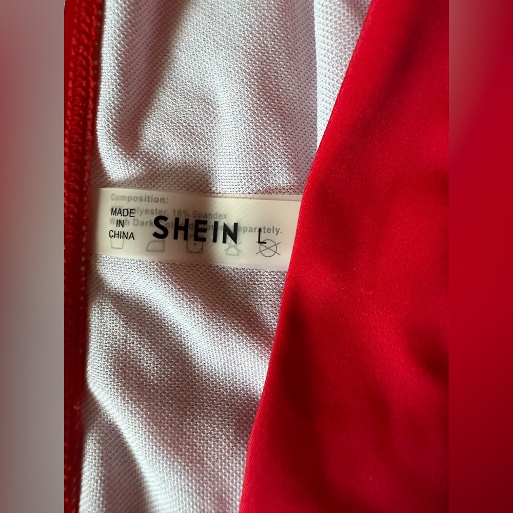 SHEIN 2-Piece RED Swimsuit 👙 - Picture 4 of 5